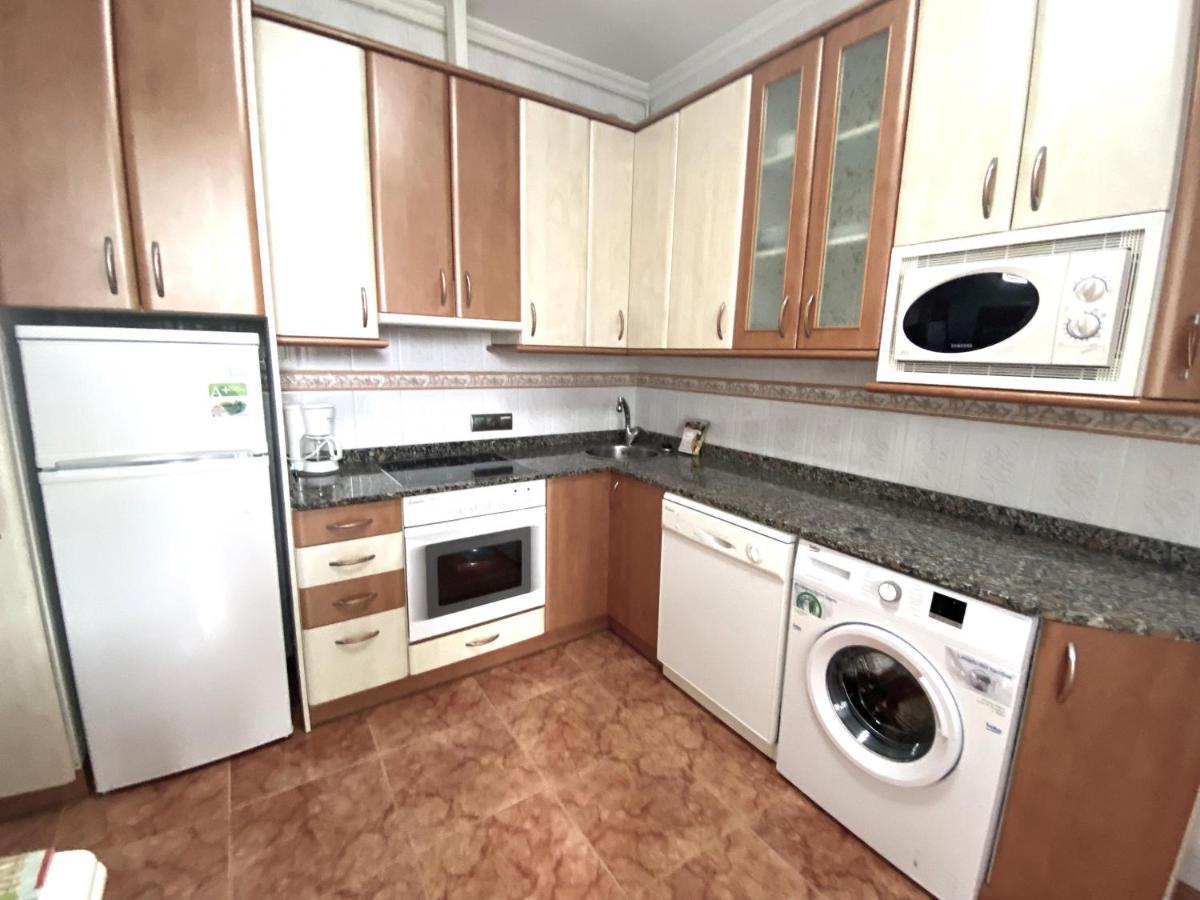 נוחה Apartamentos Pineda מראה חיצוני תמונה