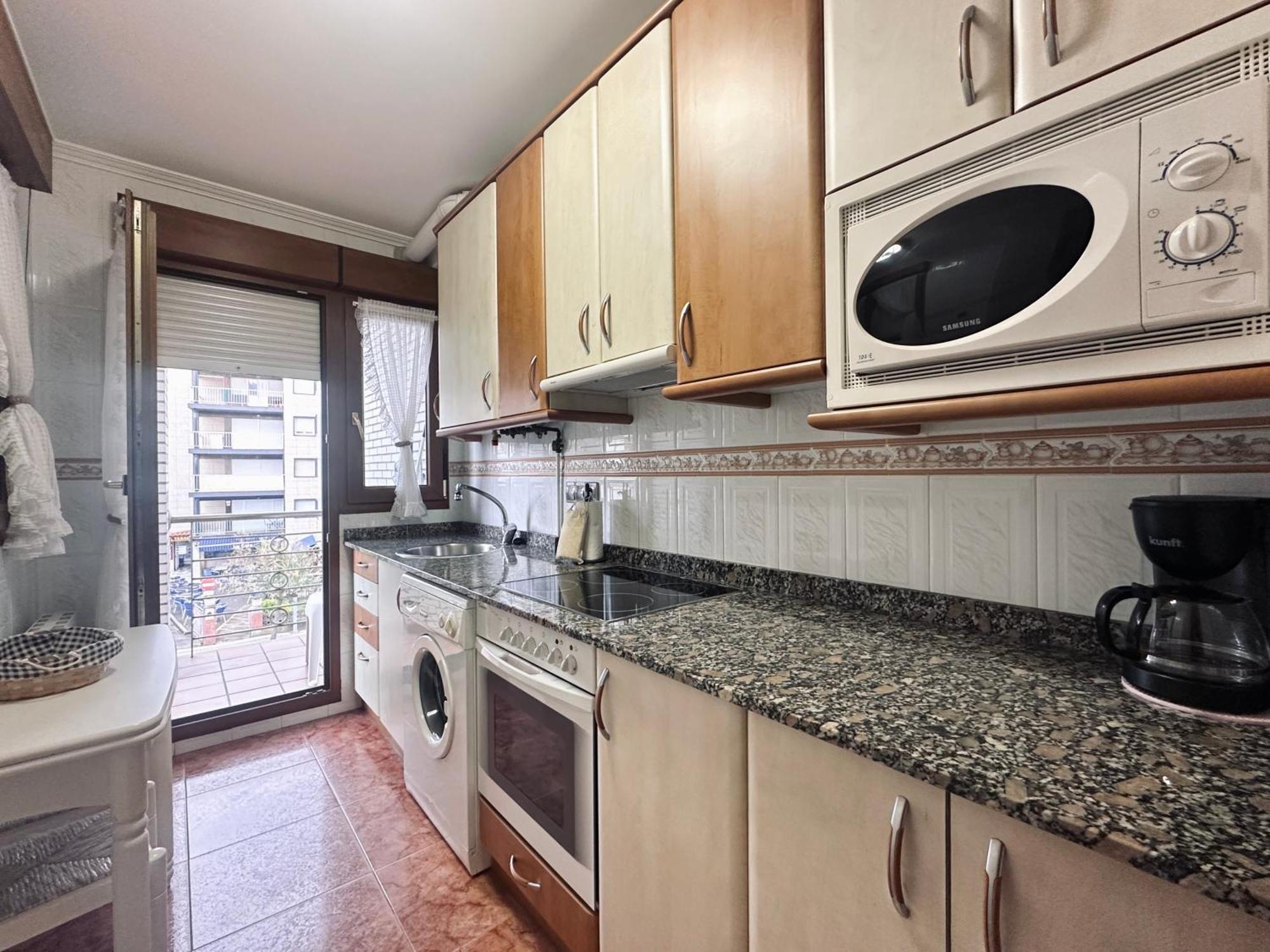 נוחה Apartamentos Pineda מראה חיצוני תמונה