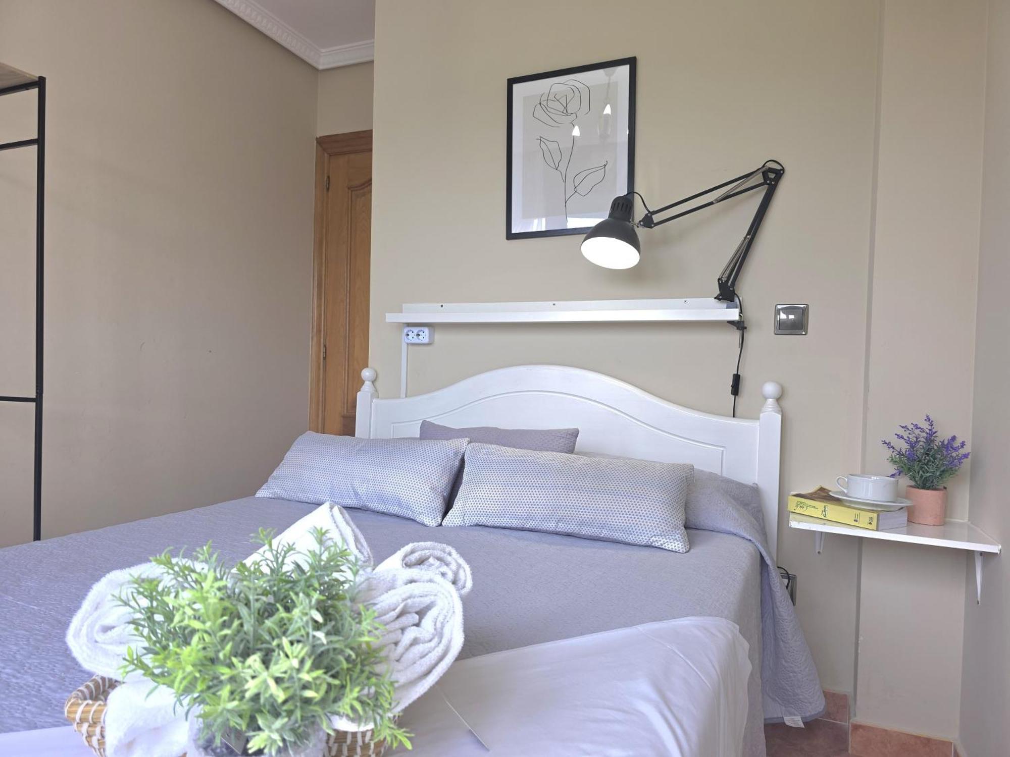 נוחה Apartamentos Pineda מראה חיצוני תמונה